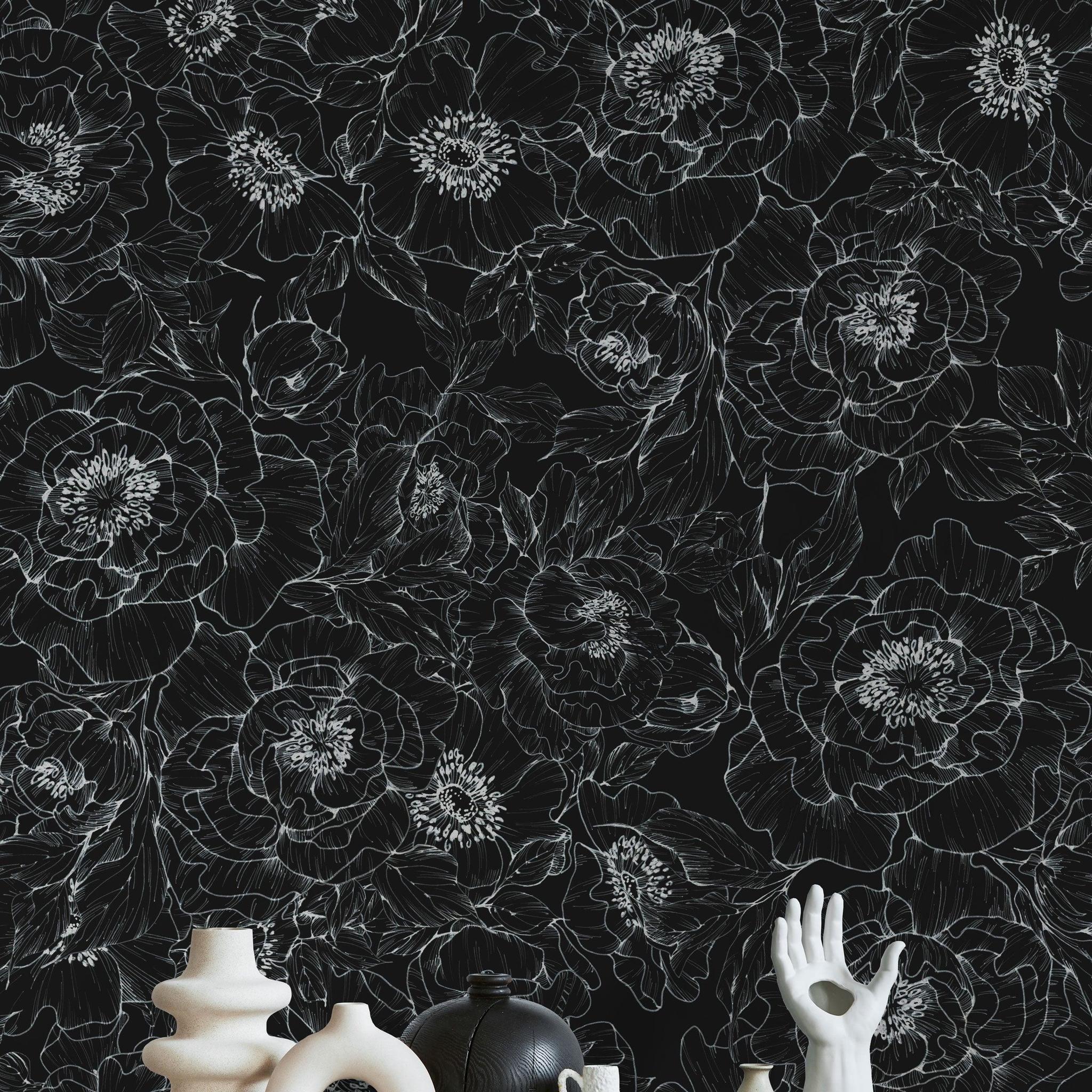 The Dutchess (Black) Wallpaper